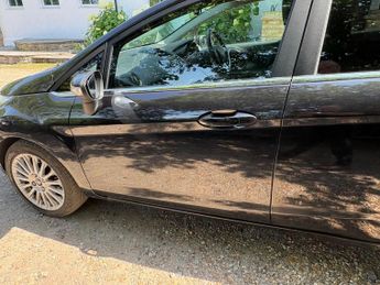 Ford Fiesta 1.0T EcoBoost Titanium Powershift Euro 5 5dr
