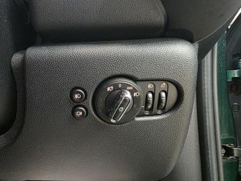 MINI Hatch 1.5 Cooper Classic Steptronic Euro 6 (s/s) 5dr