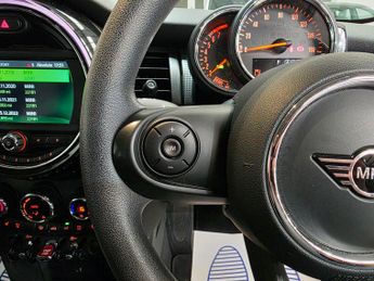 MINI Hatch 1.5 Cooper Classic Steptronic Euro 6 (s/s) 5dr