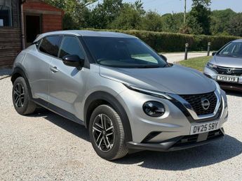 Nissan Juke 1.0 DIG-T N-Connecta DCT Auto Euro 6 (s/s) 5dr