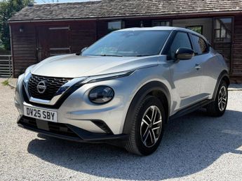 Nissan Juke 1.0 DIG-T N-Connecta DCT Auto Euro 6 (s/s) 5dr
