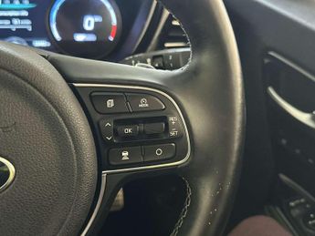 Kia Niro 64kWh 4+ SUV 5dr Electric Auto (201 bhp)