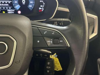 Audi Q3 1.4 TFSIe 45 Technik SUV 5dr Petrol Plug-in Hybrid S Tronic Euro