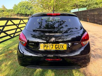Peugeot 208 1.2 PureTech Black Edition Euro 6 3dr