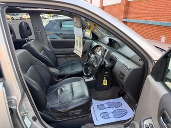 Nissan X-Trail 2.5i SVE SUV 5dr Petrol Automatic (231 g/km, 165 bhp)