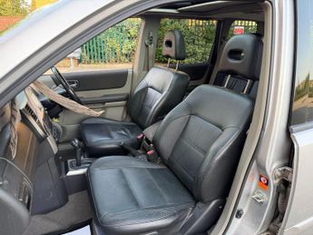 Nissan X-Trail 2.5i SVE SUV 5dr Petrol Automatic (231 g/km, 165 bhp)