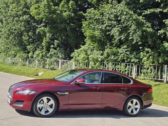Jaguar XF 2.0d Portfolio Auto Euro 6 (s/s) 4dr