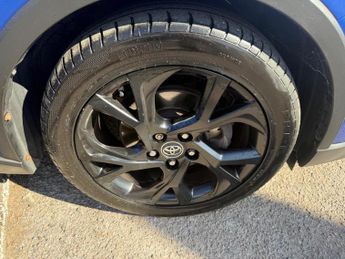 Toyota C-HR 1.8 VVT-h Dynamic CVT Euro 6 (s/s) 5dr