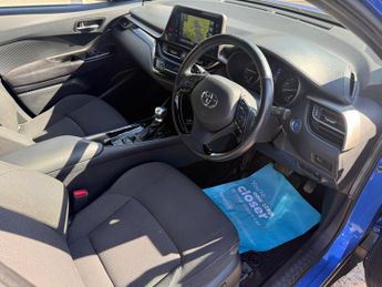 Toyota C-HR 1.8 VVT-h Dynamic CVT Euro 6 (s/s) 5dr