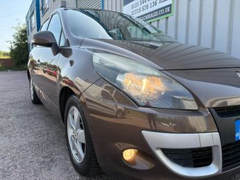 Renault Scenic 1.5 dCi Dynamique TomTom Euro 4 5dr