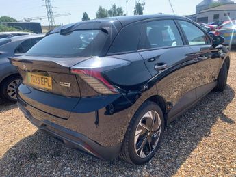MG MG4 51kWh SE Auto 5dr