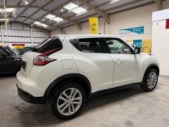 Nissan Juke 1.6 Acenta Premium XTRON Euro 6 5dr