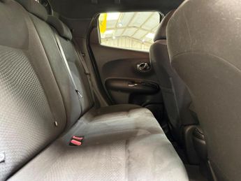 Nissan Juke 1.6 Acenta Premium XTRON Euro 6 5dr
