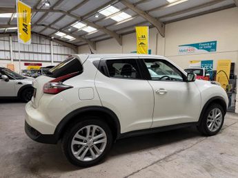 Nissan Juke 1.6 Acenta Premium XTRON Euro 6 5dr