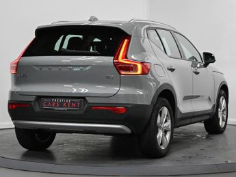 Volvo XC40 Core B3 (163 hp)