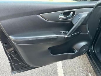 Nissan Qashqai 1.3 DIG-T Tekna+ DCT Auto Euro 6 (s/s) 5dr