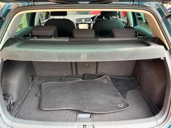 Volkswagen Golf 2.0 TDI GT DSG Euro 6 (s/s) 5dr