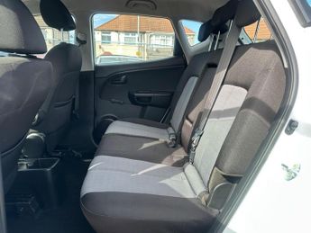 Kia Venga 1.4 1 Air Euro 6 (s/s) 5dr