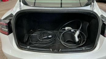 Tesla Model 3 (Dual Motor) Performance Auto 4WDE 4dr (Performance Upgrade)
