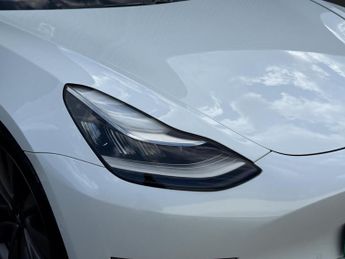 Tesla Model 3 (Dual Motor) Performance Auto 4WDE 4dr (Performance Upgrade)