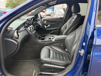 Mercedes-Benz C Class 2.0 C300d AMG Line (Premium) G-Tronic+ Euro 6 (s/s) 4dr