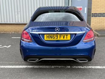Mercedes-Benz C Class 2.0 C300d AMG Line (Premium) G-Tronic+ Euro 6 (s/s) 4dr