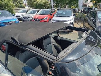 MINI Convertible 1.5 Cooper Auto Euro 6 (s/s) 2dr