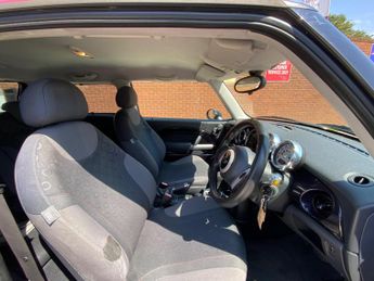 MINI Hatch 1.6 One Seven CVT Euro 4 3dr