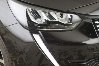 Peugeot 208 1.2 PureTech Active Premium + EAT Euro 6 (s/s) 5dr