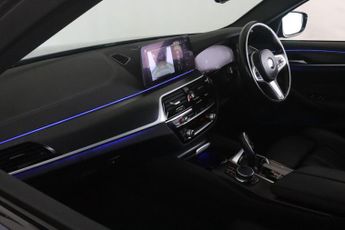 BMW 5 Series 2.0 520i MHT M Sport Steptronic Euro 6 (s/s) 4dr