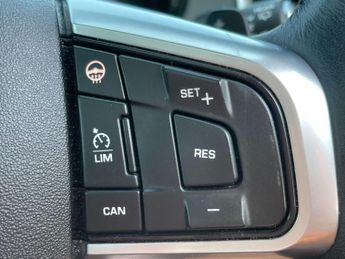 Land Rover Discovery Sport 2.0 TD4 Landmark Auto 4WD Euro 6 (s/s) 5dr