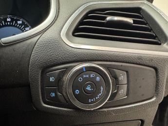 Ford Galaxy 2.0 TDCi Titanium Powershift Euro 6 (s/s) 5dr