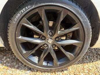 SEAT Leon 1.5 TSI EVO FR Black Edition DSG Euro 6 (s/s) 5dr