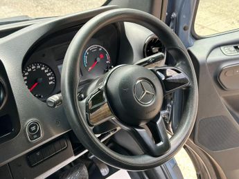 Mercedes-Benz eSprinter 55kWh Progressive Auto FWD L2 H2 5dr 20kW Charger