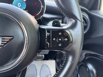 MINI Hatch 2.0 Cooper S Sport Steptronic Euro 6 (s/s) 3dr