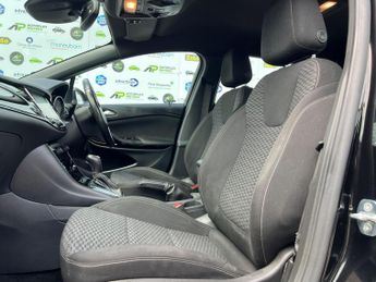 Vauxhall Astra 1.4i Turbo SRi Nav Auto Euro 6 (s/s) 5dr