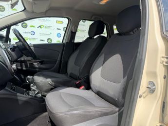 Renault Captur 1.5 dCi ENERGY Dynamique S Nav Auto Euro 6 (s/s) 5dr