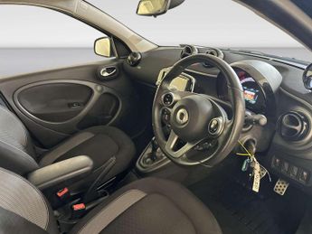 Smart forfour 17.6kWh Premium Hatchback 5dr Electric Auto (22kW Charger) (82 p