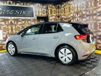 Volkswagen ID.3 Pro Performance 58kWh Family Auto 5dr