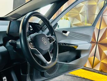Volkswagen ID.3 Pro Performance 58kWh Family Auto 5dr