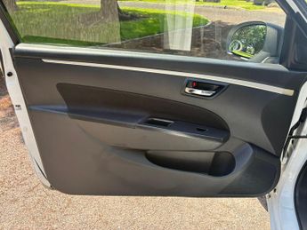 Suzuki Swift 1.2 SZ4 Euro 5 3dr