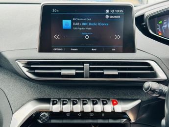 Peugeot 3008 1.5 BlueHDi Allure EAT Euro 6 (s/s) 5dr