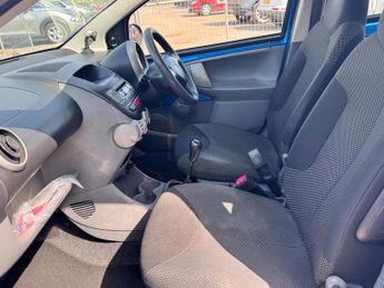 Toyota AYGO 1.0 VVT-i Blue Euro 5 5dr