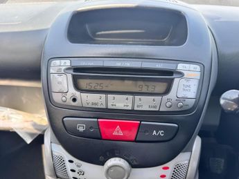Toyota AYGO 1.0 VVT-i Blue Euro 5 5dr