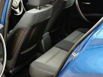 BMW 1 Series 2.0 120i SE Steptronic Euro 4 5dr