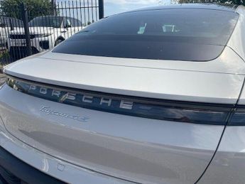 Porsche Taycan Performance Plus 93.4kWh 4S Auto 4WD 4dr (11kW Charger)