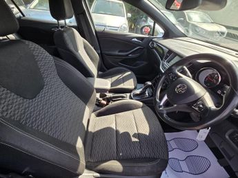 Vauxhall Astra 1.4i Turbo SRi Sports Tourer Auto Euro 6 (s/s) 5dr