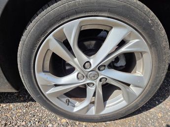 Vauxhall Astra 1.4i Turbo SRi Sports Tourer Auto Euro 6 (s/s) 5dr