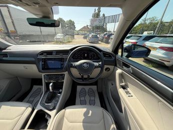 Volkswagen Tiguan 2.0 TDI SEL DSG 4Motion Euro 6 (s/s) 5dr