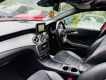 Mercedes-Benz GLA 2.0 GLA250 AMG Line 7G-DCT 4MATIC Euro 6 (s/s) 5dr